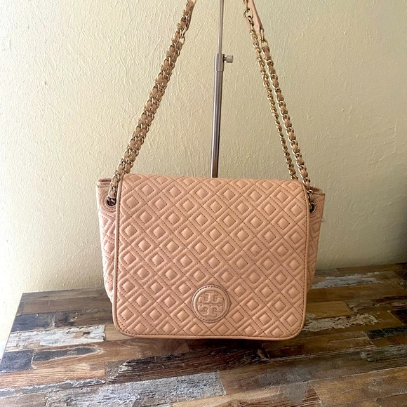 Tory Burch Tan Quilted Shoulder Bag with Chain Strap - Picture 3 of 16